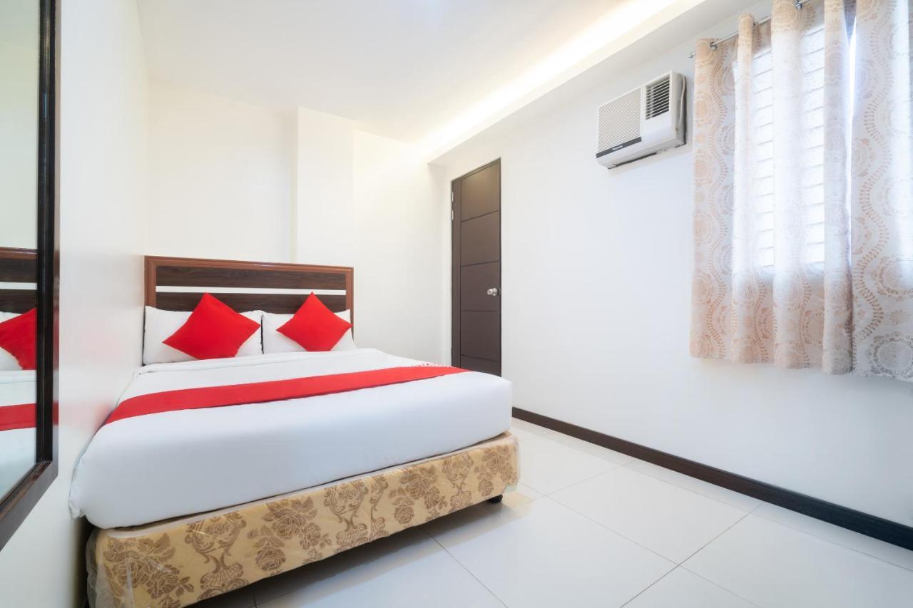Circle B Appartelle And Suites Davao Exterior photo