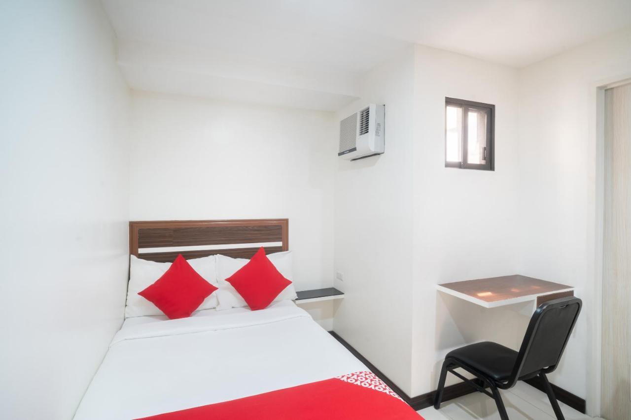 Circle B Appartelle And Suites Davao Exterior photo
