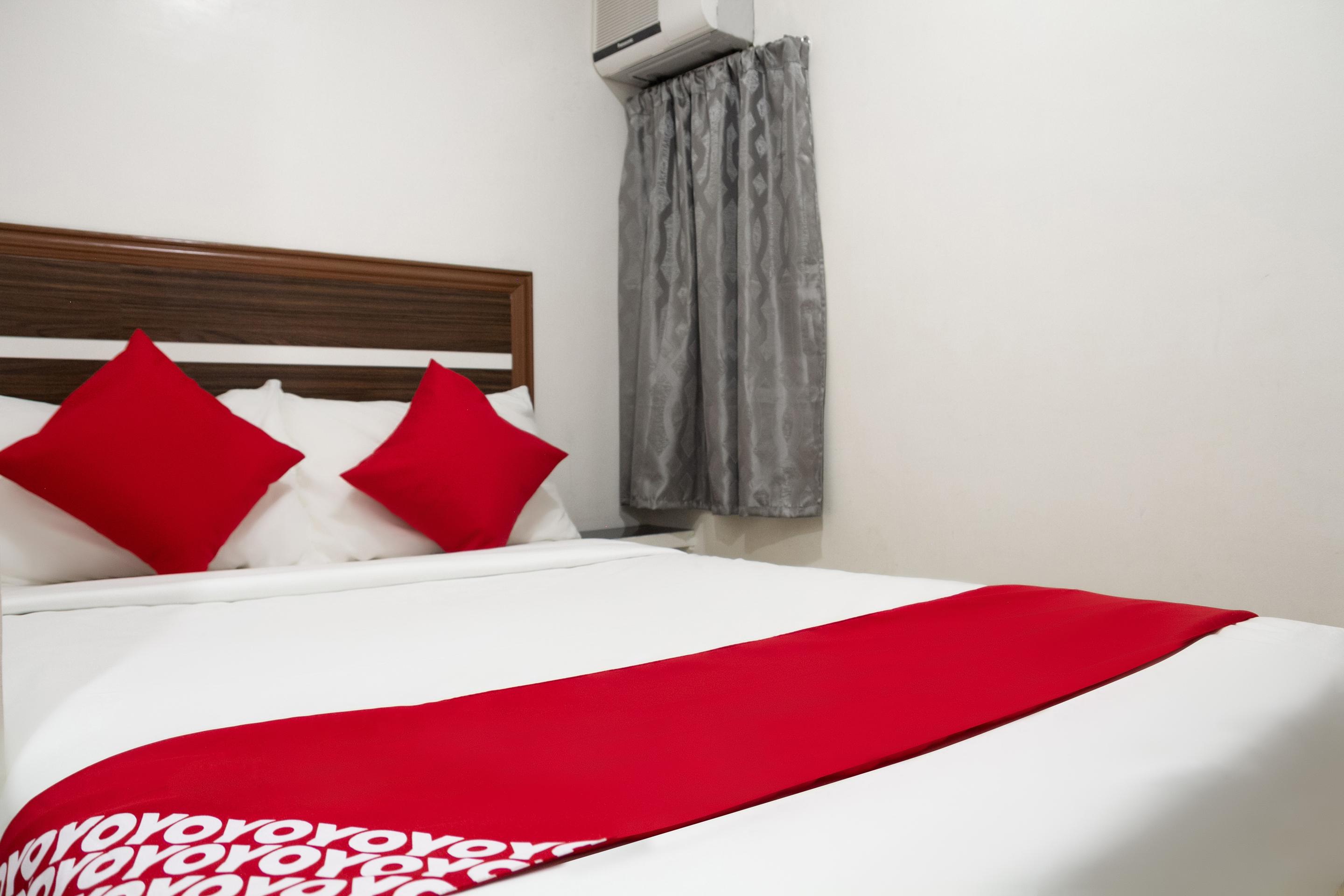 Circle B Appartelle And Suites Davao Exterior photo