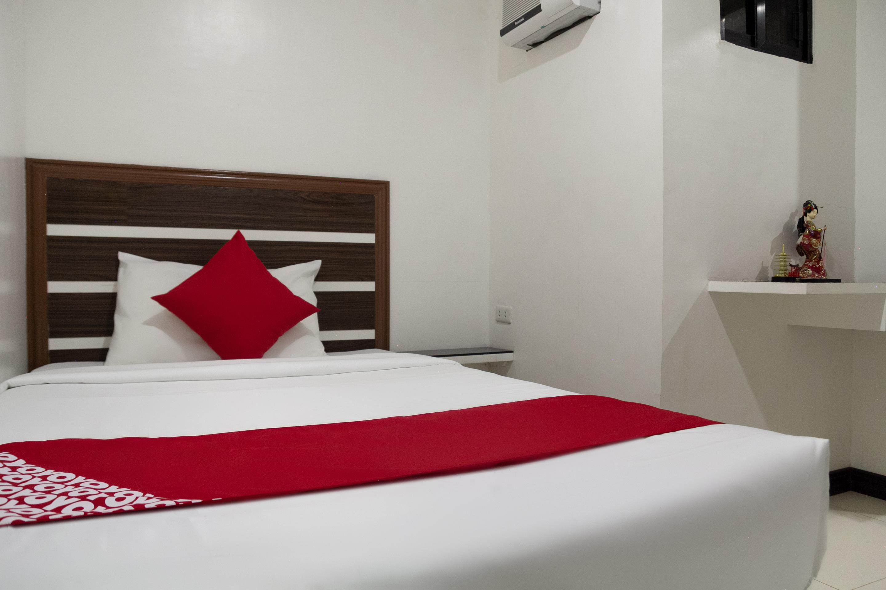 Circle B Appartelle And Suites Davao Exterior photo