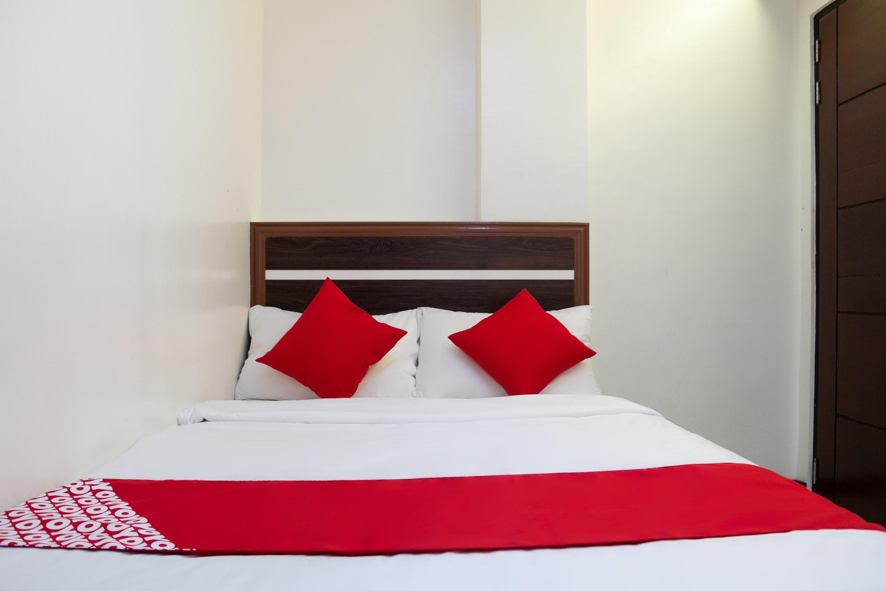 Circle B Appartelle And Suites Davao Exterior photo