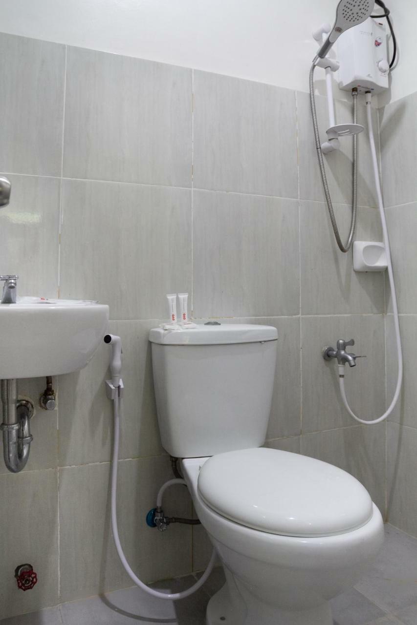 Circle B Appartelle And Suites Davao Exterior photo